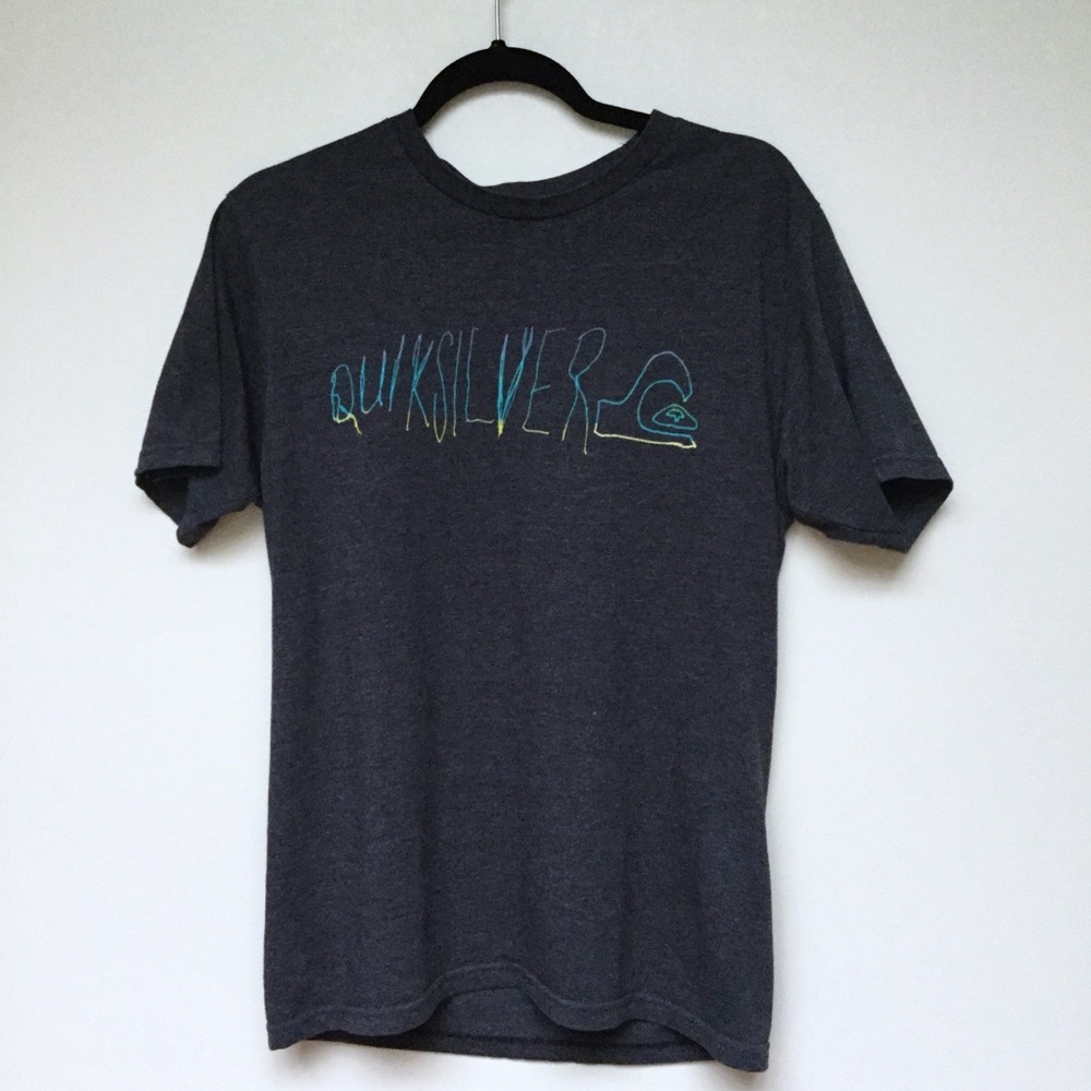 🛑 3/$15 Quicksilver T-Shirt Size medium
